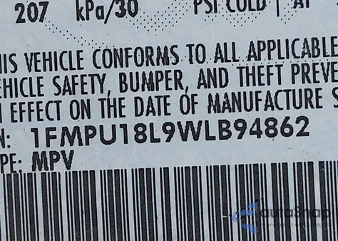1998 Ford Expedition Eddie Bauer/Xlt z USA, uszkodzony, nr VIN 1FMPU18L9WLB94862